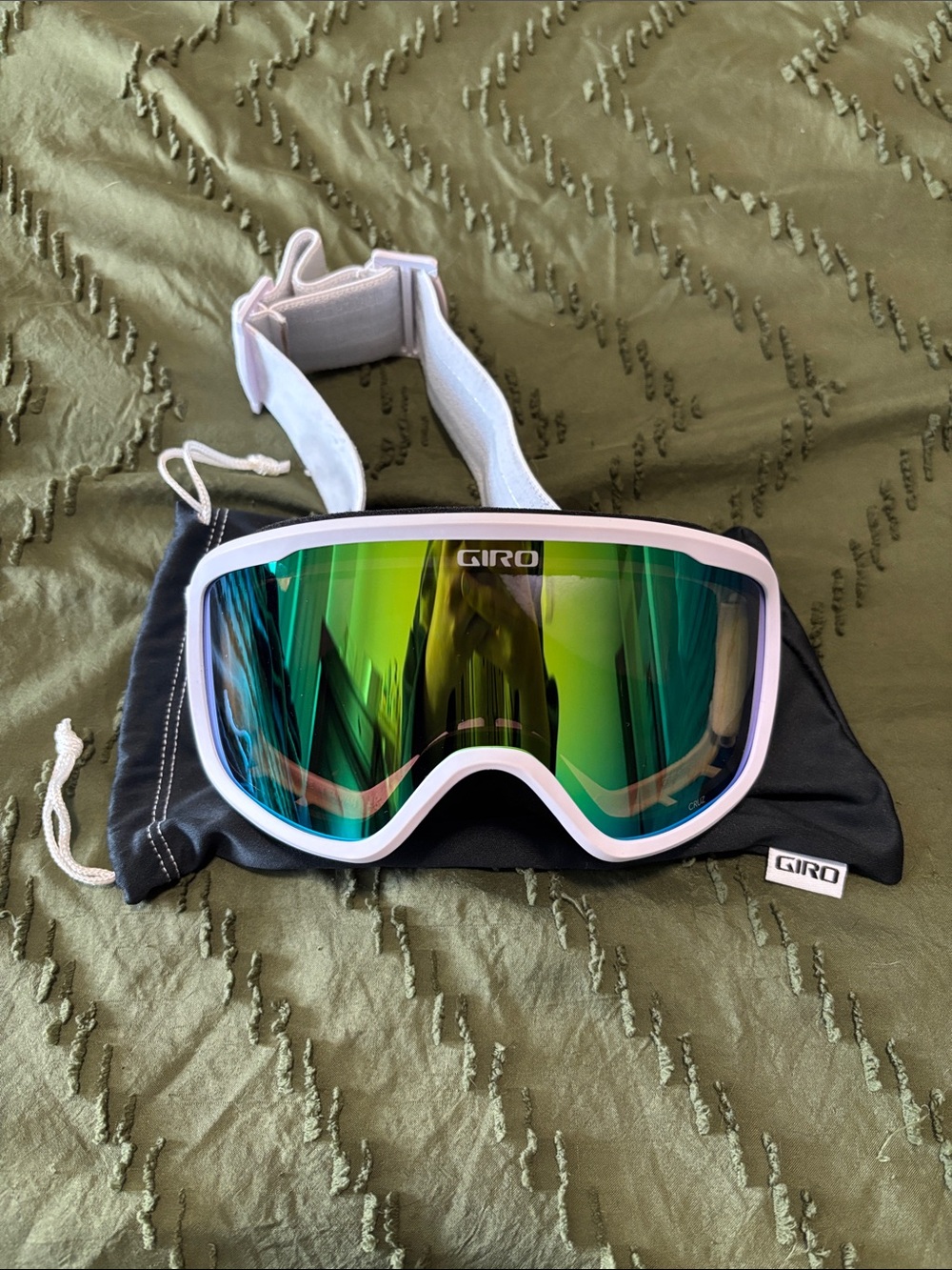 Giro Cruz White Goggles with Green Mirrored Lens